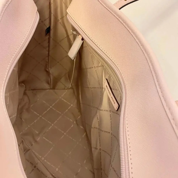 Michael Kors Purse Jet Set Travel Large Tote Leather - Picture 4 of 8